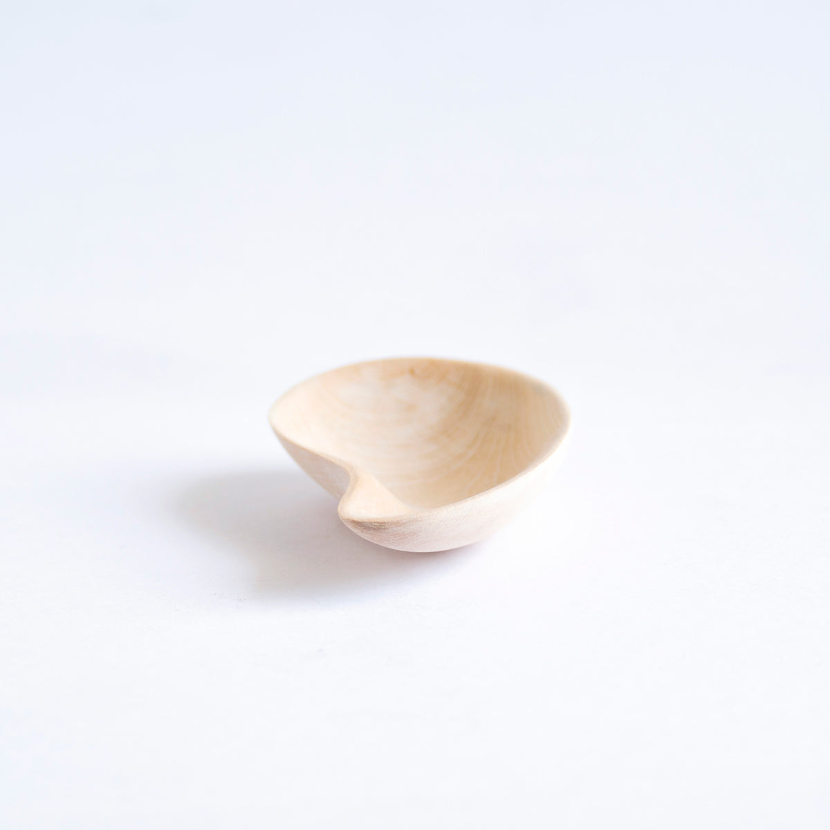 Petal Tea Scoop (Comma)