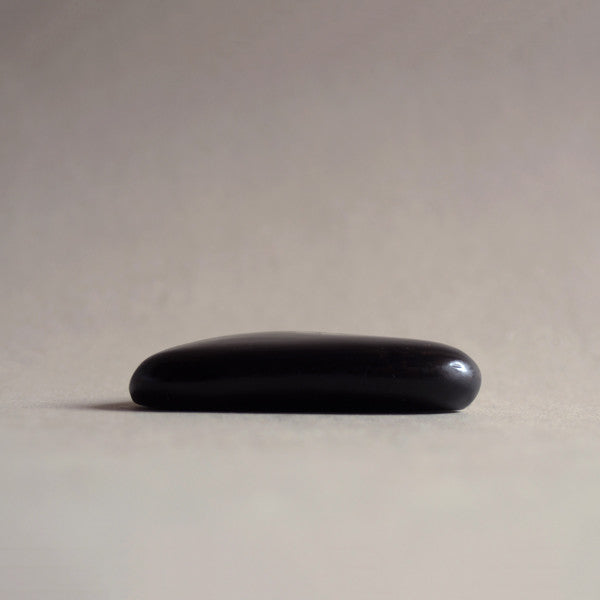 Pebble Paperweight (Flower)